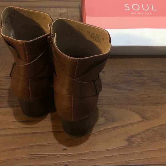 Naturalizer Soul Ankle Boots - Picture 3 of 5